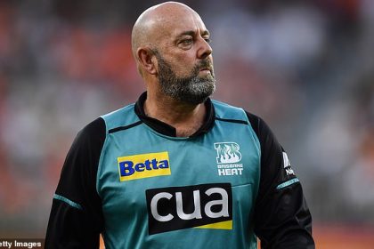 Darren Lehmann quits coaching role