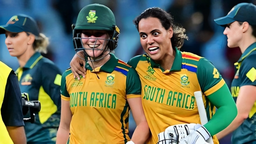 Laura Wolvaardt celebrates South Africa's T20 WC semi-final win.