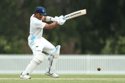 Tasmania's batting collapses against WA.